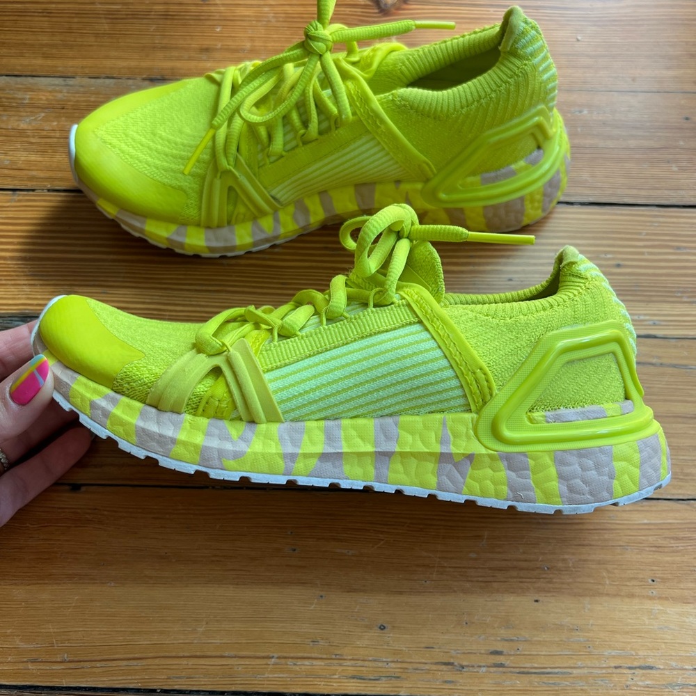 Adidas by Stella McCartney - limited edition Ultra Boost 20 in acid yellow,